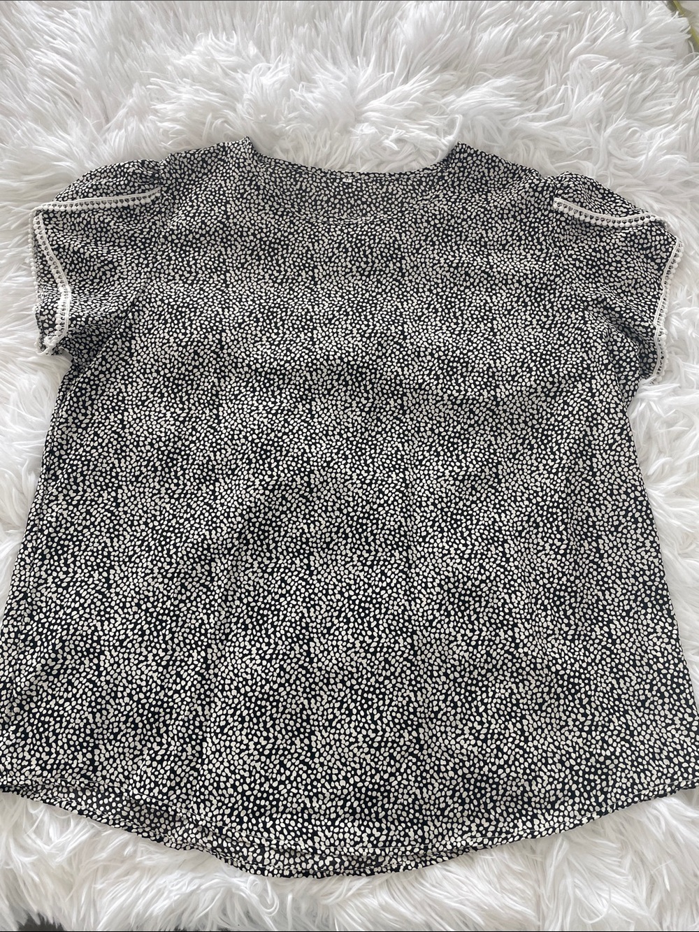 Women’s Black & White Dot Short Sleeve Top